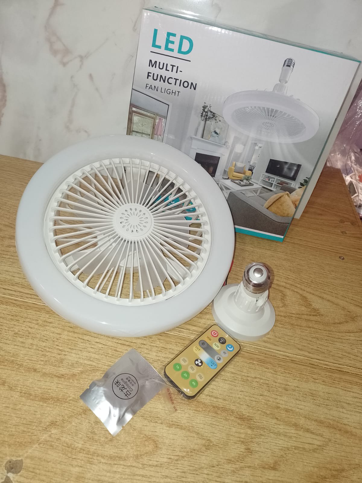 AMPOLLETA CON VENTILADOR