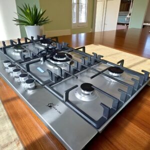 COCINA ENCIMERA A GAS 5 QUEMADORES CON ENCENDIDO ELECTRICO