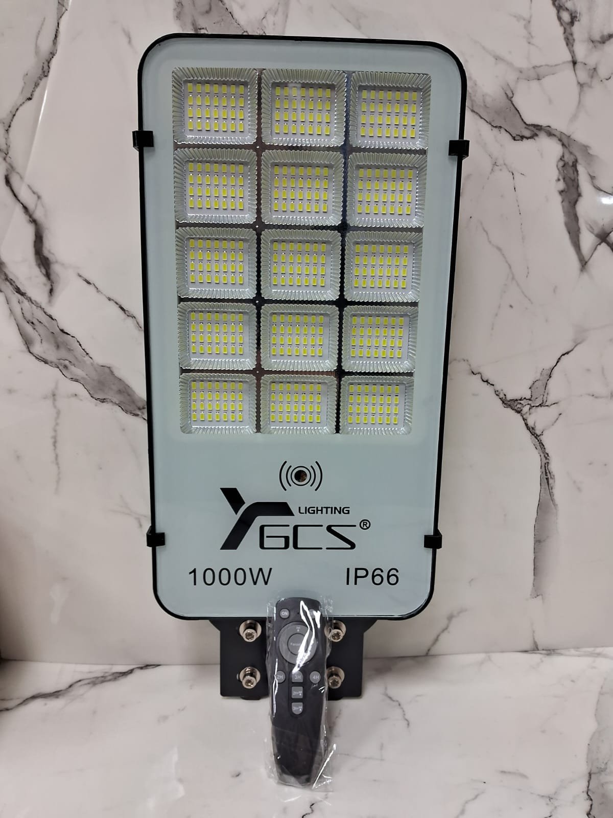 FOCO SOLAR DE 1000W CON SOPORTE