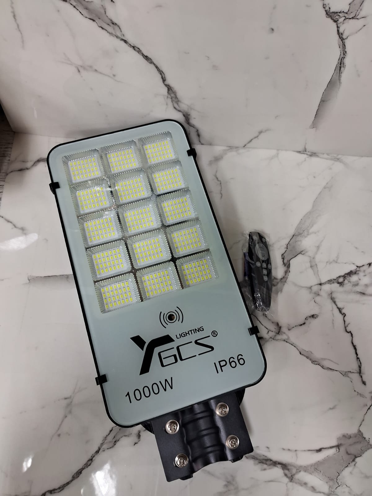 FOCO SOLAR DE 1000W CON SOPORTE - Imagen 2