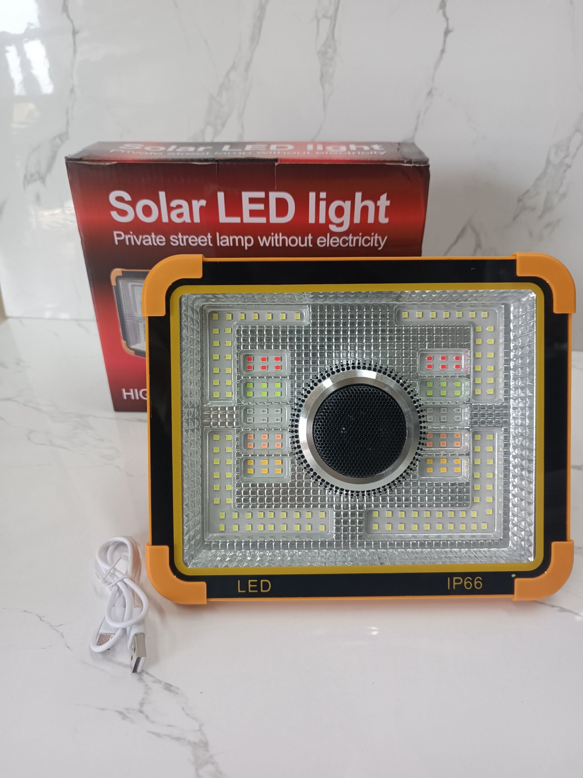 LÁMPARA SOLAR LED CON PARLANTE