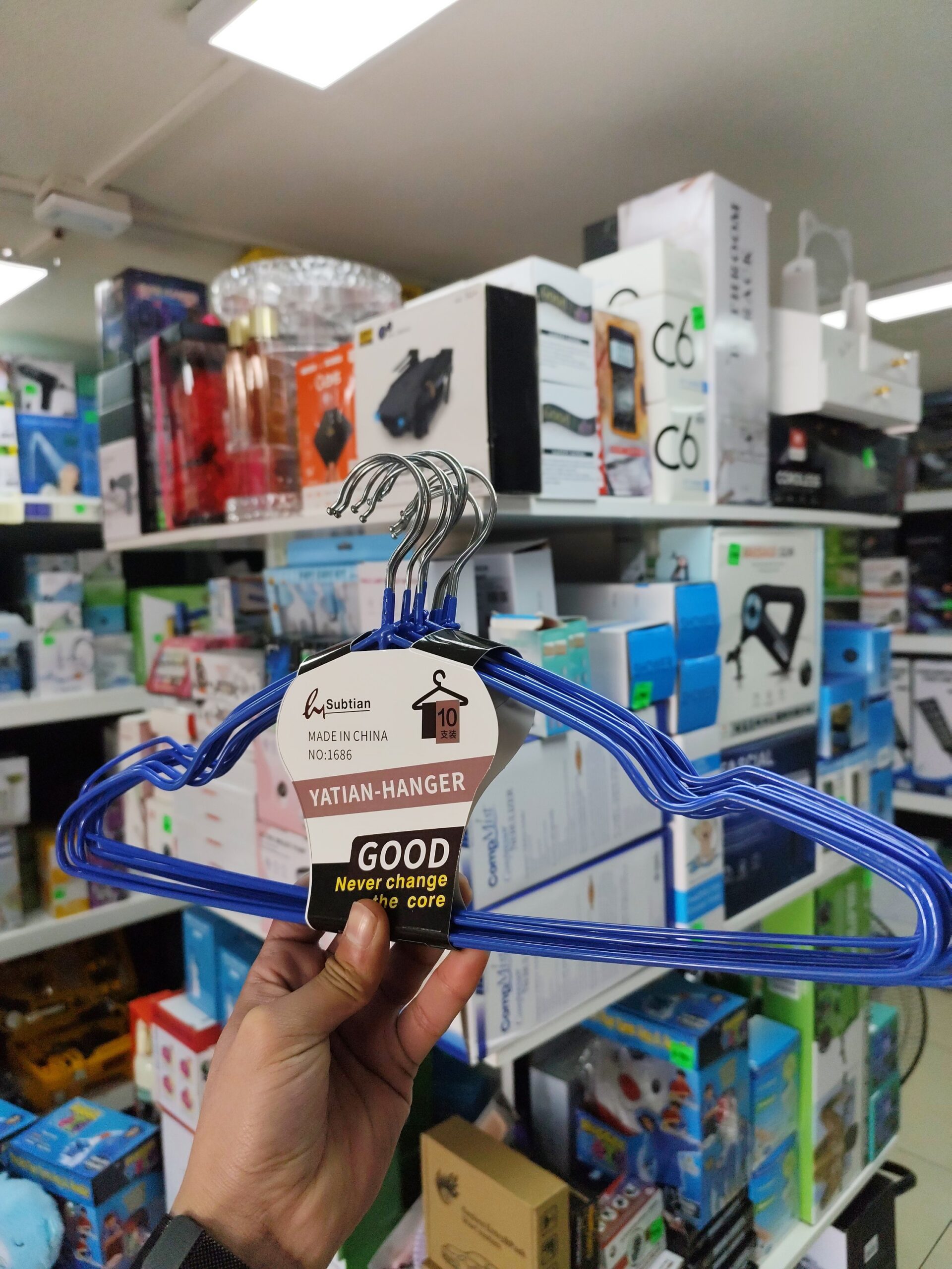 COLGADORES PARA ROPA PACK 10 UND - Imagen 3